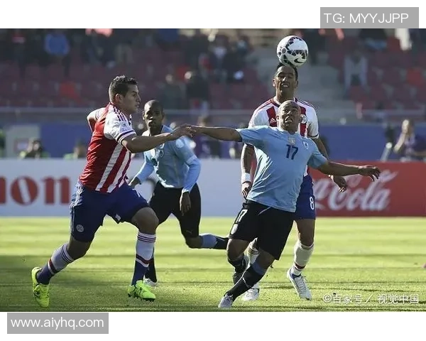 水晶体与亚松森的较量：探索两队在足球场上的激情与荣耀