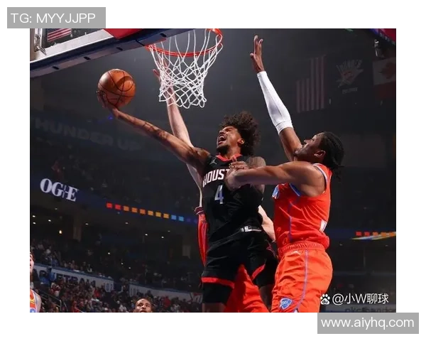 火箭队与森林狼激战正酣争夺季后赛名额的关键对决即将上演 火箭队与森林狼激战正酣争夺季后赛名额的关键对决即将上演